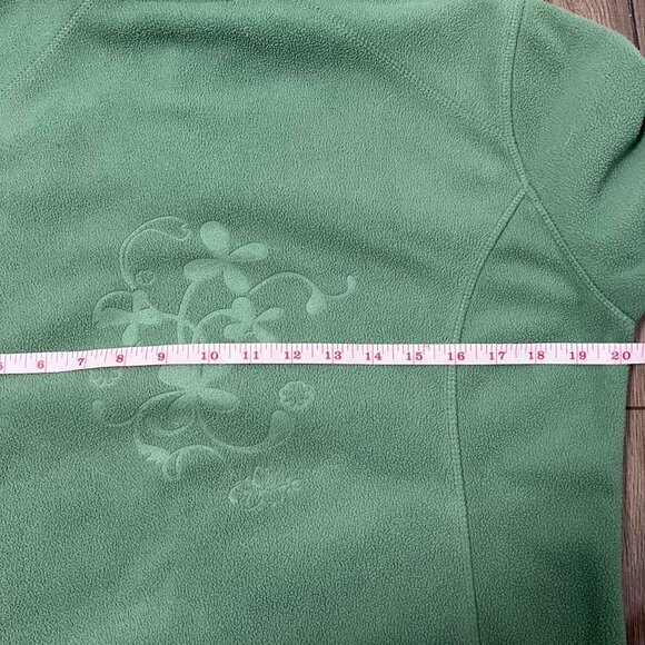 cute and cozy green botanical debossed print hoodie - Picture 7 of 8